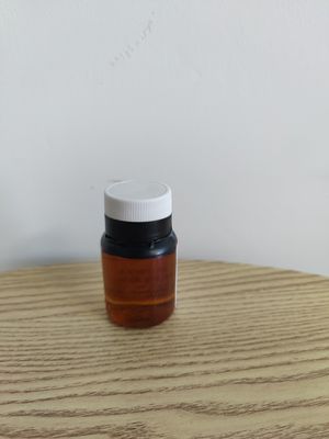 Gehydrolyseerd tarwe-eiwit gemodificeerde herstelshampoo maakt haar pluizig, glad, elastisch en gemakkelijk te kammen