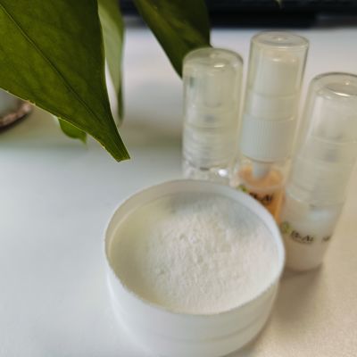 Natriumcocoyl isethionaat Cas 61789-32-0 Anionische oppervlakteactieve stoffen Poeder heeft uitstekende stabiliteit in warm of koud water