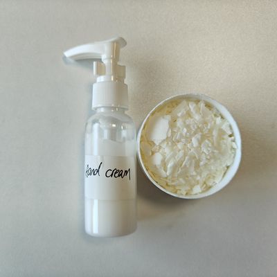 PEG-120 Methylglucose-trioleat Cas 1338929-66-0 Persoonlijke verzorging Ingrediënt Emulgator Verdikkers In cosmetica