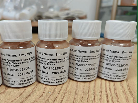 Cyclopentasiloxaan PEG-10 Dimethicone Disteardimonium Hectorite Silica Dimethyl Silaat